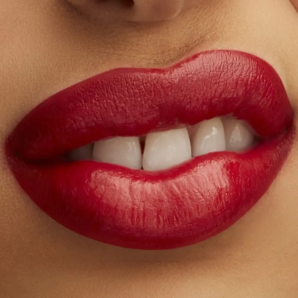 New MAC LUSTREGLASS SHEER-SHINE LIPSTICK IN 510 Lady Bug